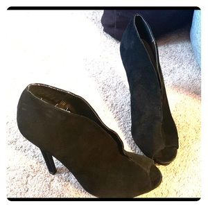 Peep toe black micro-suede deep v bootie-size 8